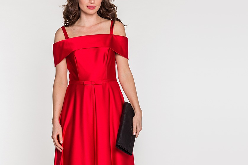 robe cocktail rouge à épaule dénudée