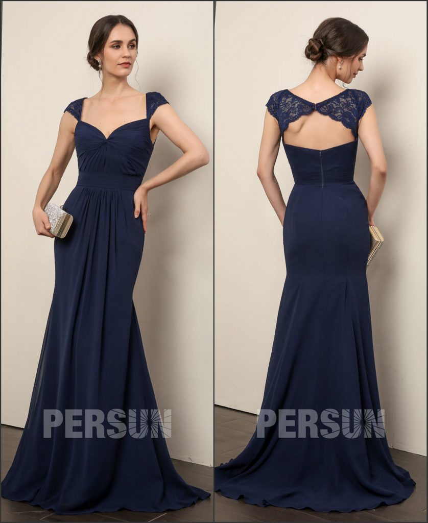 Robe de soirée trompette bleu nuit à mancheron dentelle longue au sol